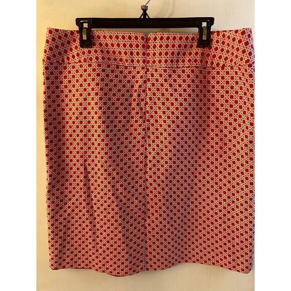 Talbots lined skirt size 16 red white geometric pattern zipper  CA#23147 - Picture 2 of 8